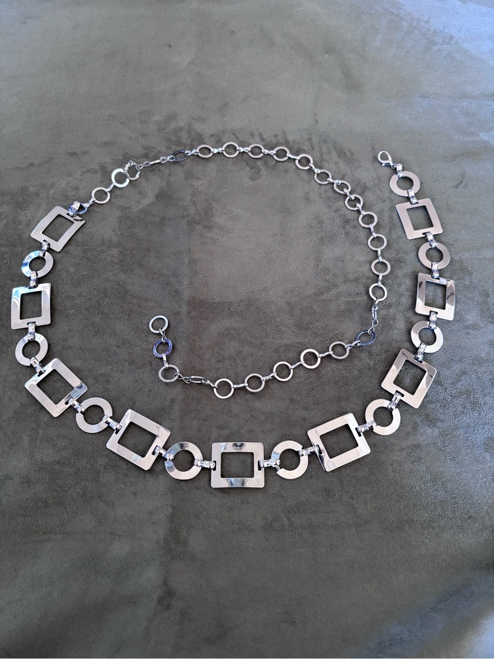 NWOT 60’s Mod Meets 90’s/Y2K Silver Geo Adjust Chain Belt XLPlus SZ Friendly 50” - Picture 4 of 16